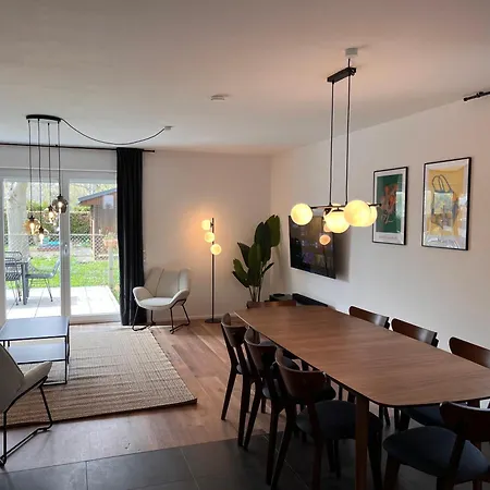 Wohnglueck Frisches & Gemuetliches Design Mit Bbq, Garten & Arbeitsplatz Holiday home *