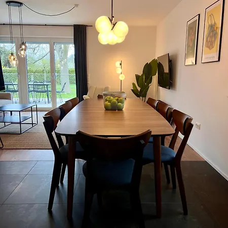 Wohnglueck Frisches & Gemuetliches Design Mit Bbq, Garten & Arbeitsplatz * Augsburg