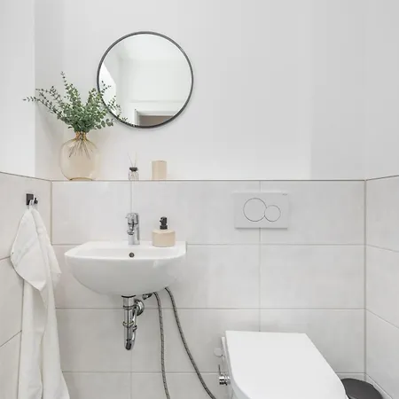 Vakantiehuis Wohnglueck Frisches & Gemuetliches Design Mit Bbq, Garten & Arbeitsplatz Augsburg
